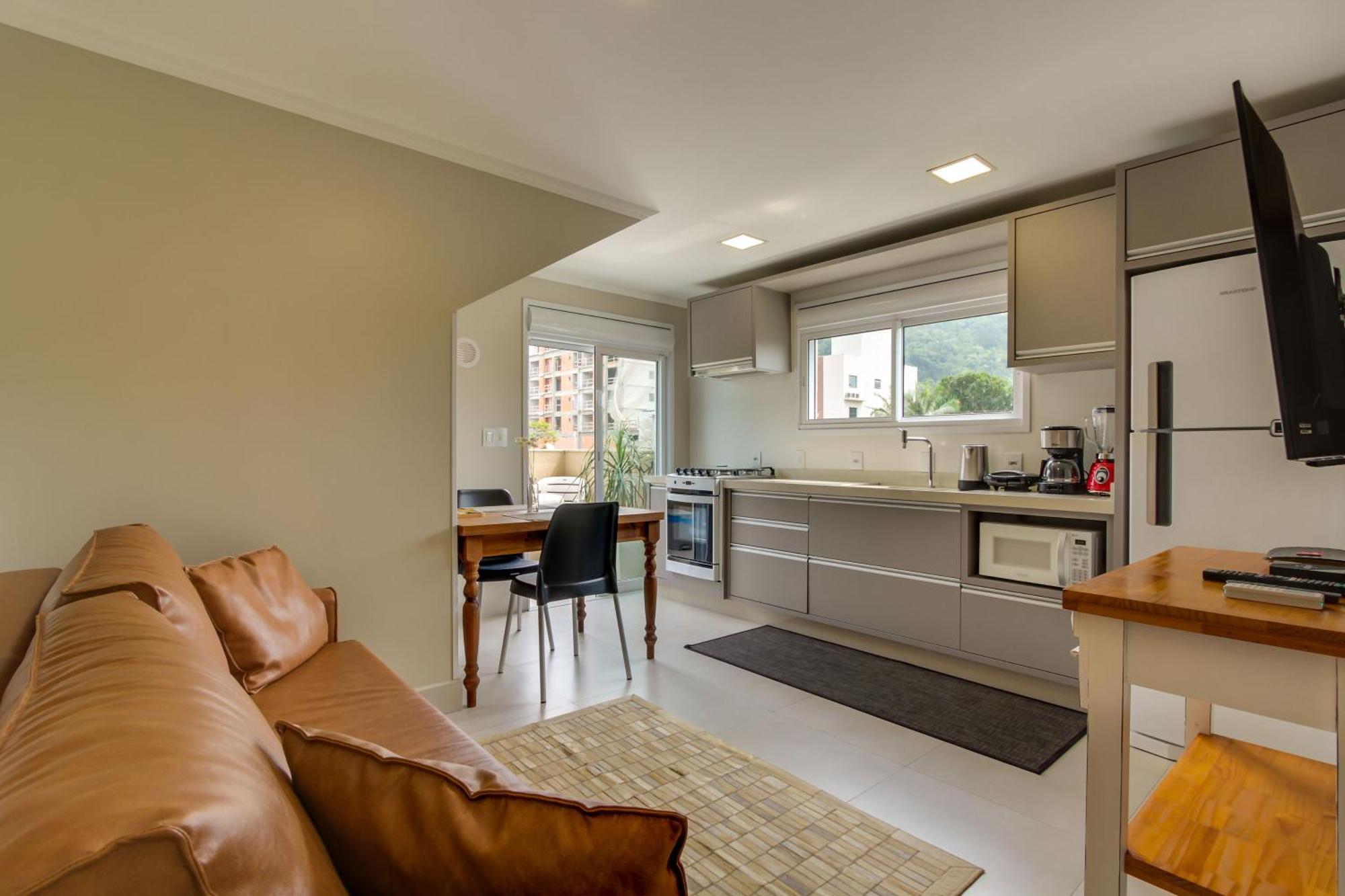 דירות בומבינאס Residencial Casa Flora מראה חיצוני תמונה