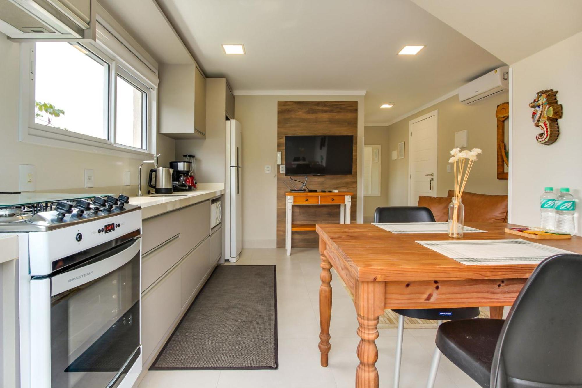 דירות בומבינאס Residencial Casa Flora מראה חיצוני תמונה