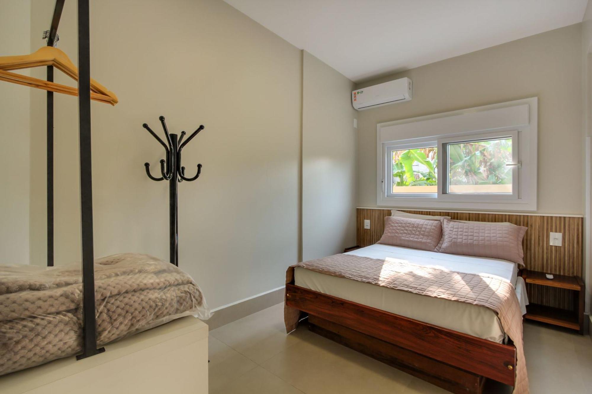 דירות בומבינאס Residencial Casa Flora חדר תמונה