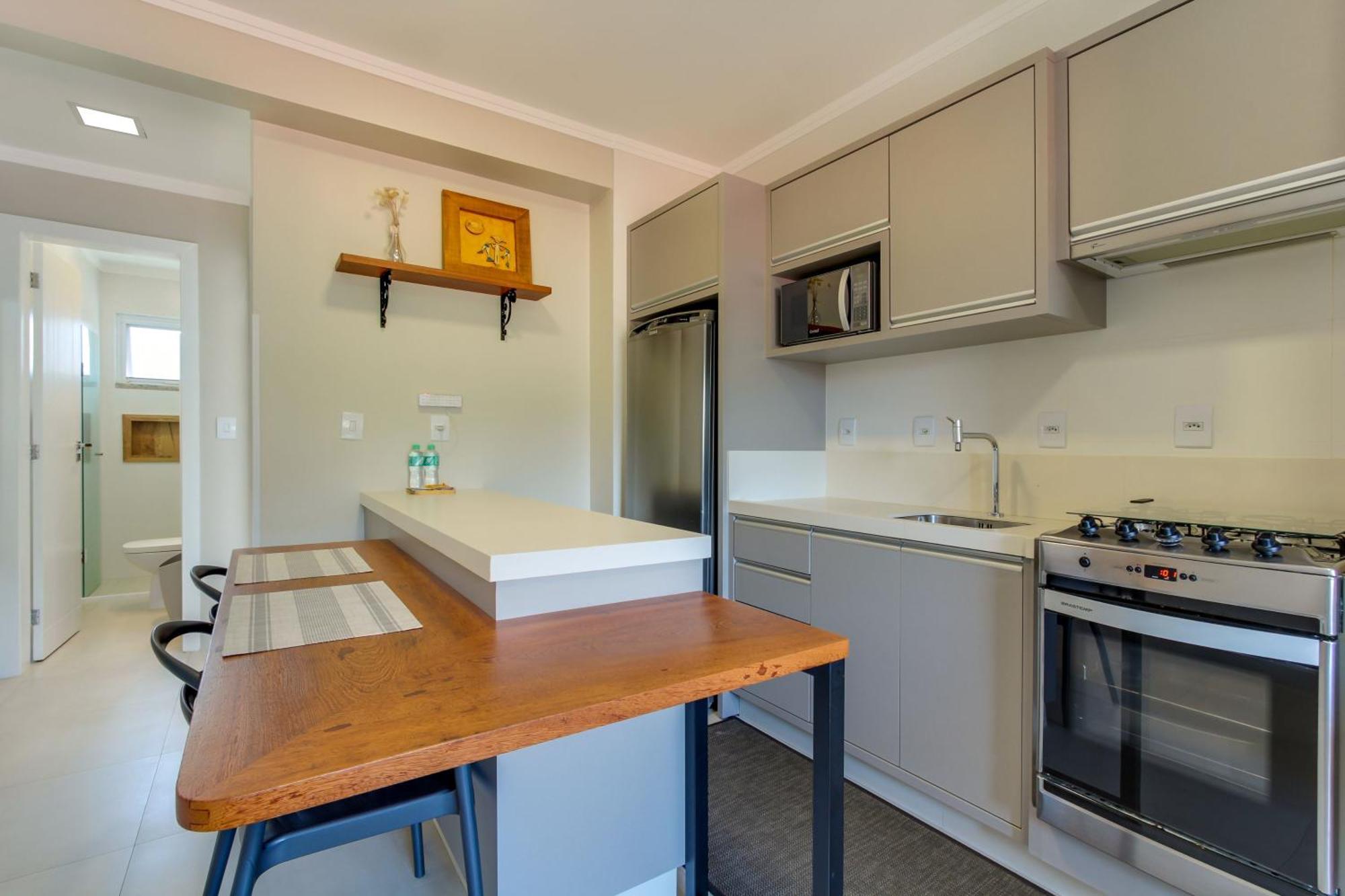 דירות בומבינאס Residencial Casa Flora מראה חיצוני תמונה